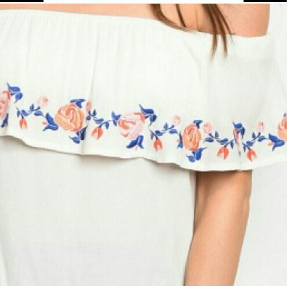 Off the shoulder floral print shirt - Picture 4 of 5